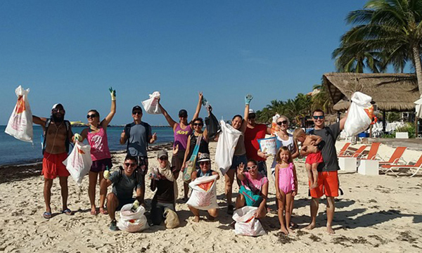 Karla Munguia Colmenero Beach Clean-up